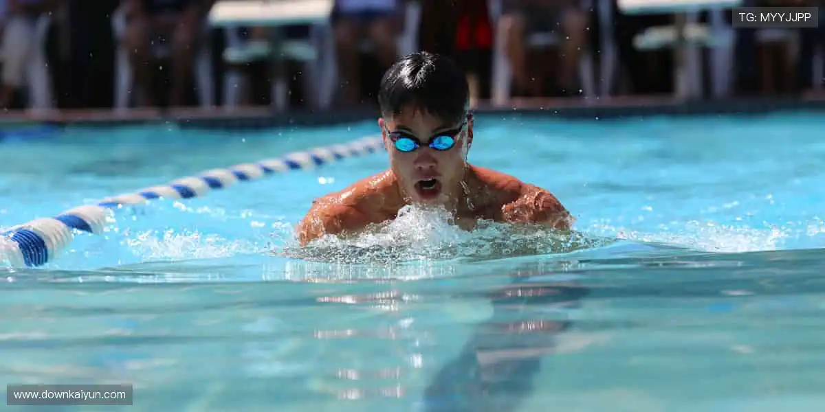 🌟🎮 周边精品，彰显热爱！